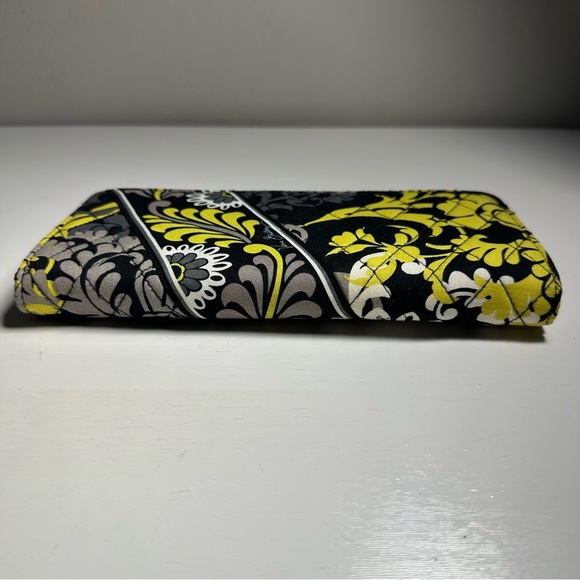 Vera Bradley Baroque Travel Organizer Large Clutch Wallet Card Tickets Case - Picture 5 of 13